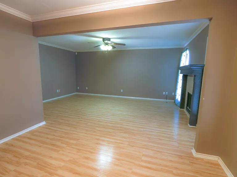 3149 Elderberry Ln — Photo 13