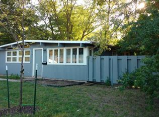 1911 Ousdahl Rd, Lawrence, KS 66046