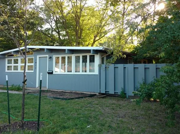 1911 Ousdahl Rd, Lawrence, KS 66046