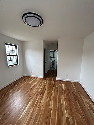 5th image of 196-15 120th Ave #1