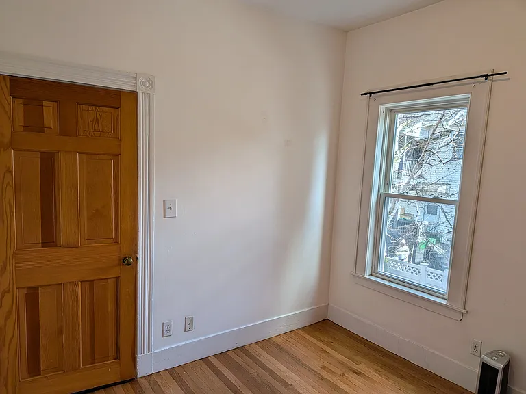 12 Newbern Ave — Photo 18
