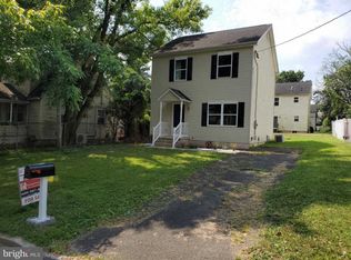 13 Rosedale Ave, Ewing, NJ 08638