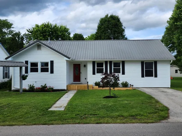 166 Maple St, Stanton, KY 40380