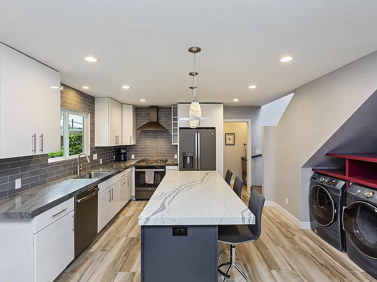 4717 Cape May Ave — Photo 24