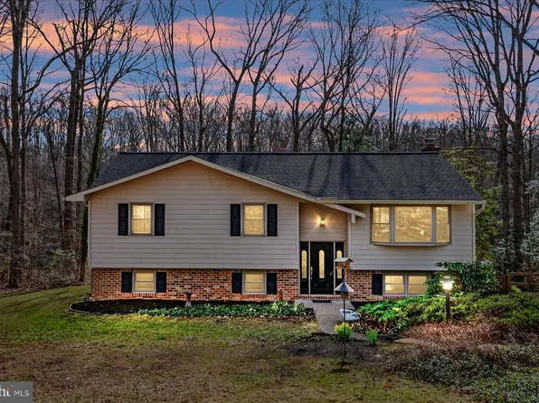 1512 Branchwood Ter, Gambrills, MD 21054