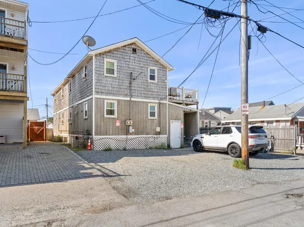 12 Johnson Avenue #F, Hampton, NH 03842