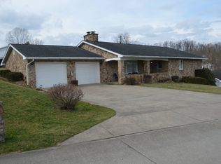270 Kimberly Cir, Fairmont, WV 26554