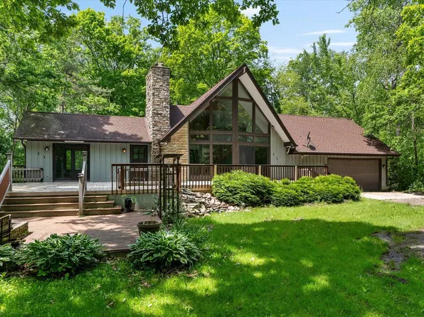 2805 River Park ROAD, Saukville, WI 53080