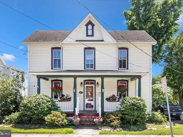 316 Brunswick St, Brunswick, MD 21716