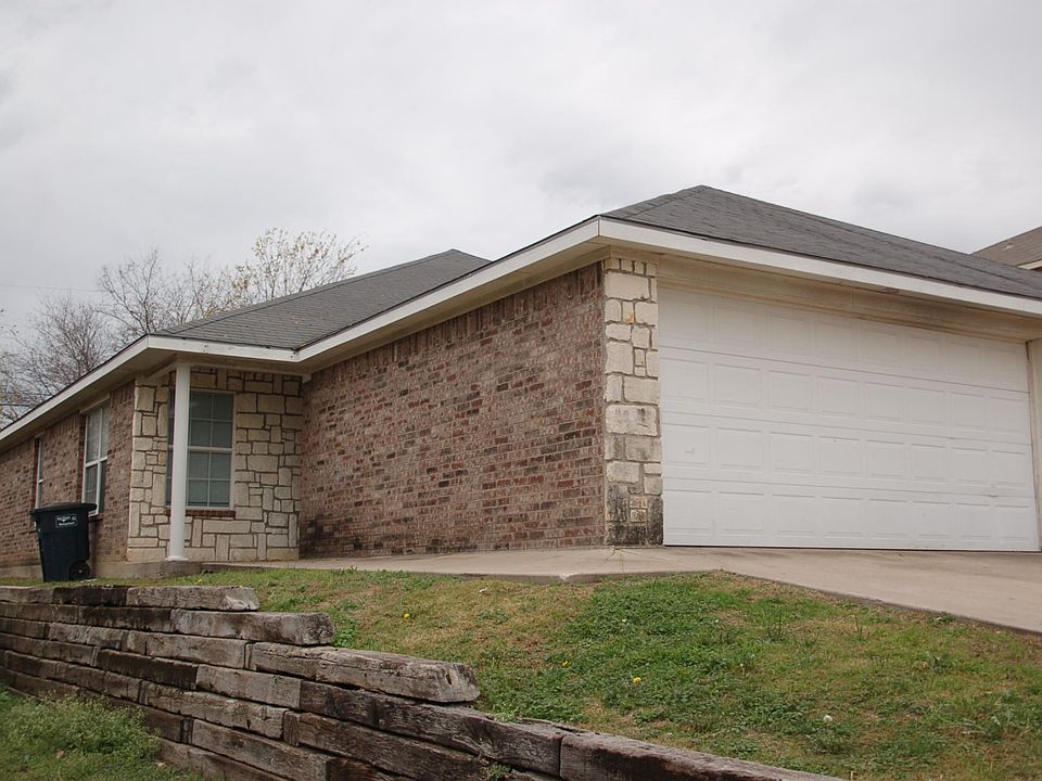 1st image of 8121 Arbor Ave #8121