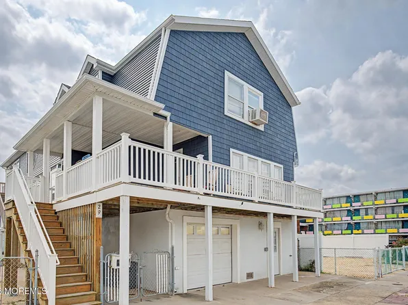 27 Dupont Avenue, Seaside Heights, NJ 08751