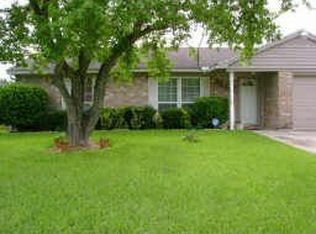 9823 Ribbonwood St, Houston, TX 77078