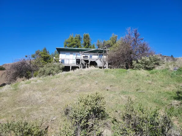 4300 Spyrock Road, Laytonville, CA 95585