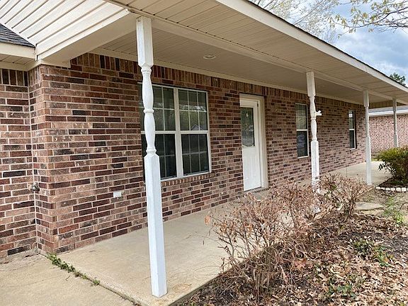2nd image of 169 Meadow Brook Dr