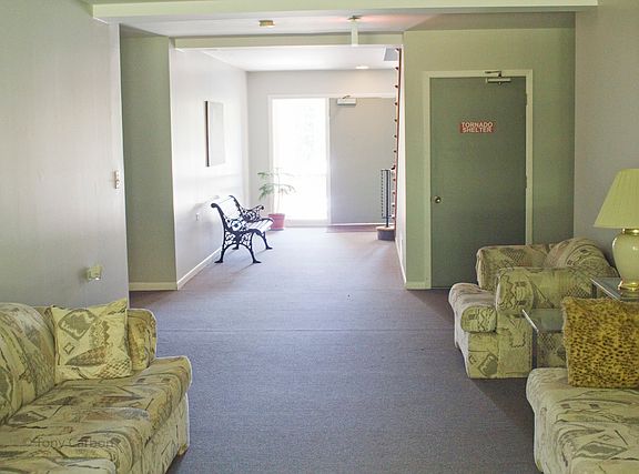 5th image of 191 Hillcrest Ter APT 2B
