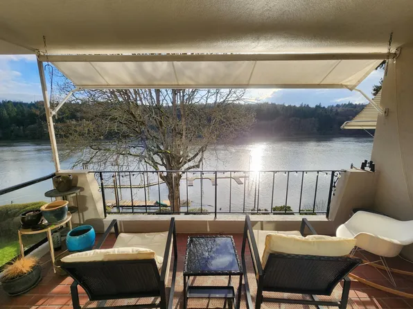 790 SE Webber St Unit 311, Portland, OR 97202