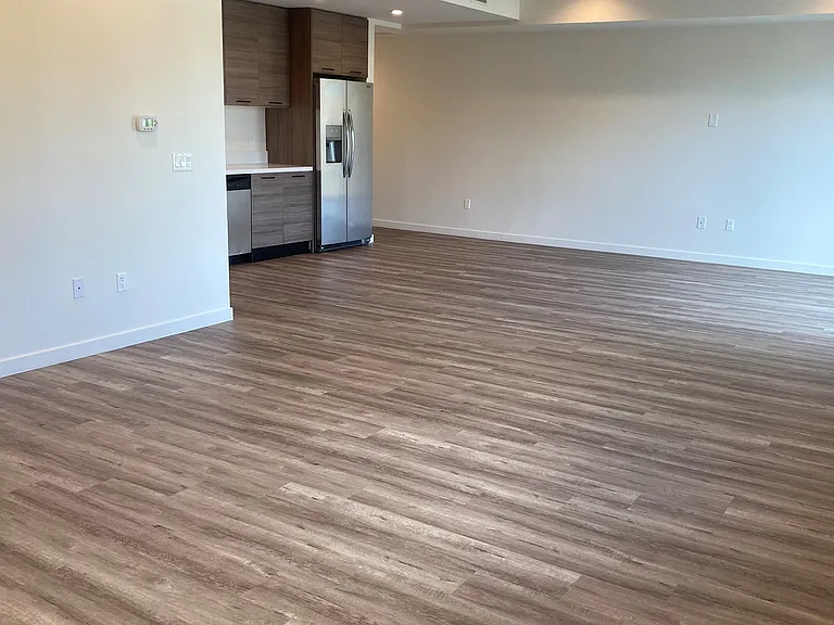 5327 Hermitage LLC — Photo 17