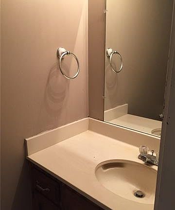 3rd image of 14594 Honeysuckle Dr Unit 131