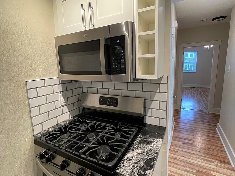 5858 Alderson St #3 — Photo 5