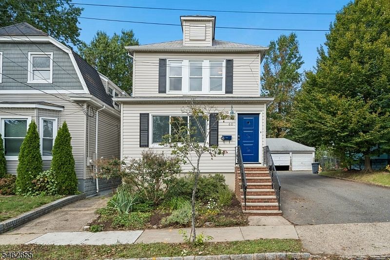 1st image of 60 Franklin Ave
