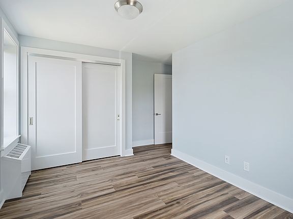 4th image of 20-27 Seagirt Blvd #6E