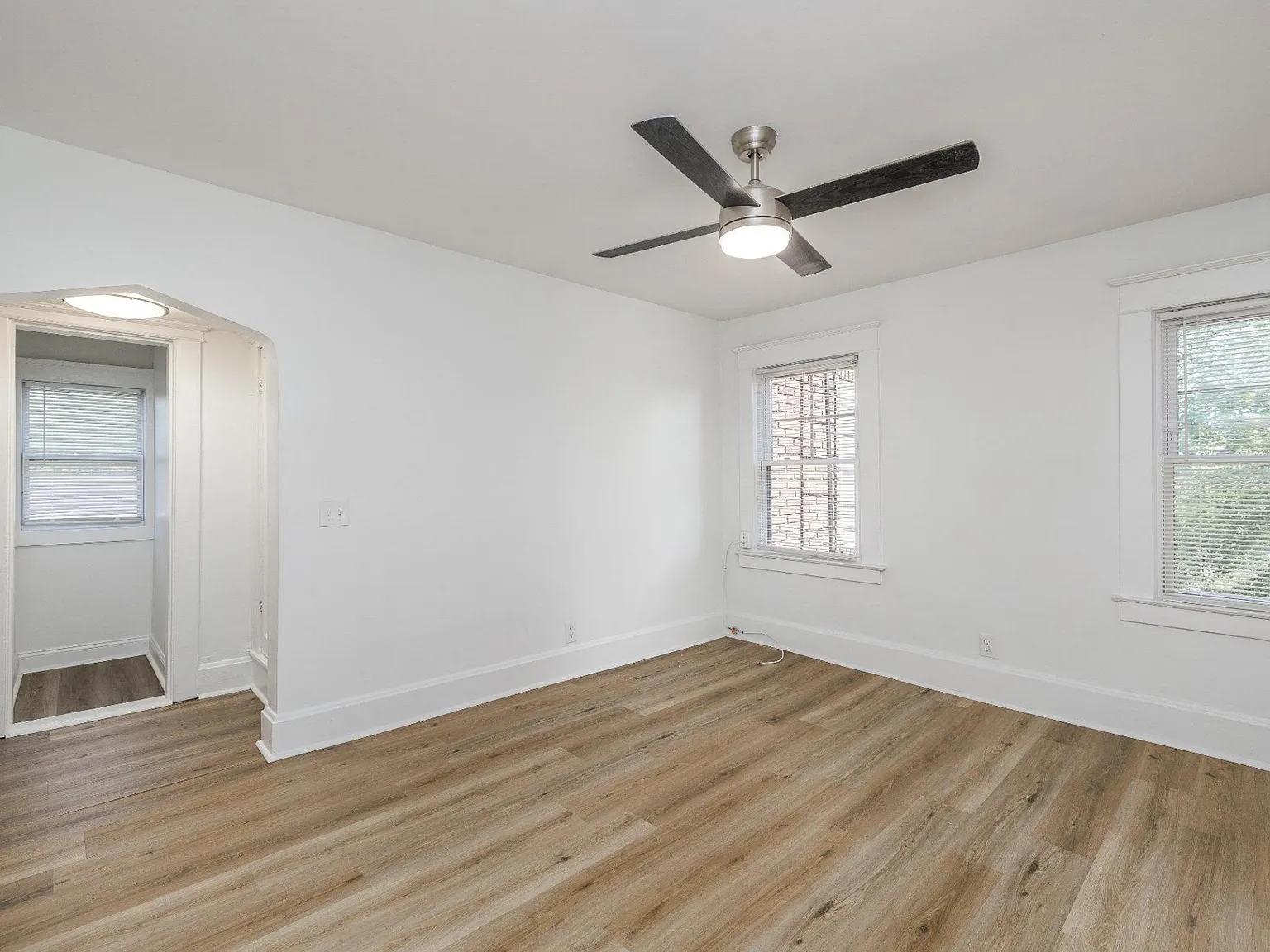 Arnold Park Apartments — Photo 2