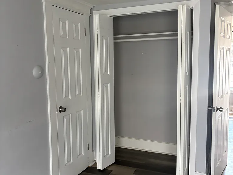 95-97 Wentworth St #3 — Photo 6