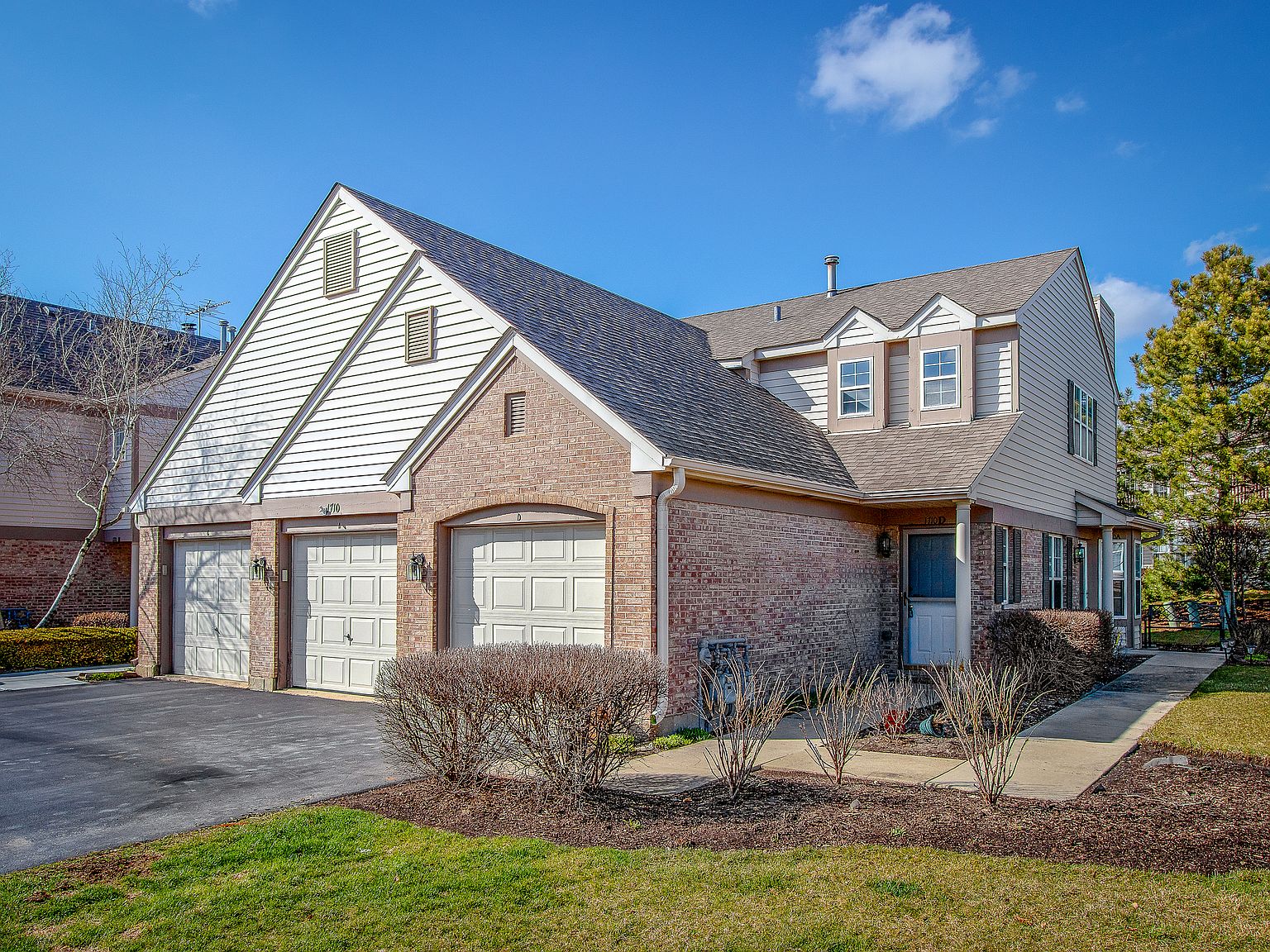 1710 Grove Ave UNIT D, Schaumburg, IL 60193 Zillow