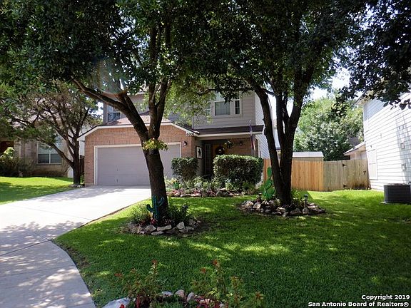 2nd image of 6006 Woodway Pl