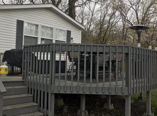 24310 Seals Rd, Versailles, MO 65084