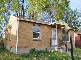 572 E Leona Dr, South Ogden, UT 84403
