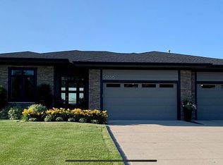 9536 NE 42nd Pl, Altoona, IA 50009