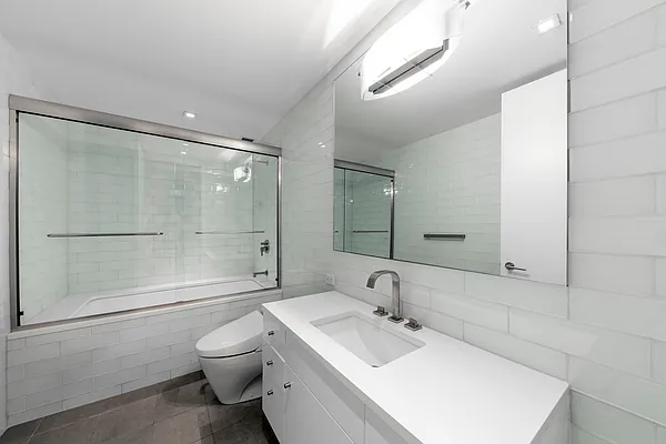 Rented by Douglas Elliman | media 16