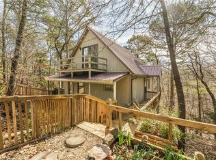 124 Oakridge Dr, Eureka Springs, AR 72632