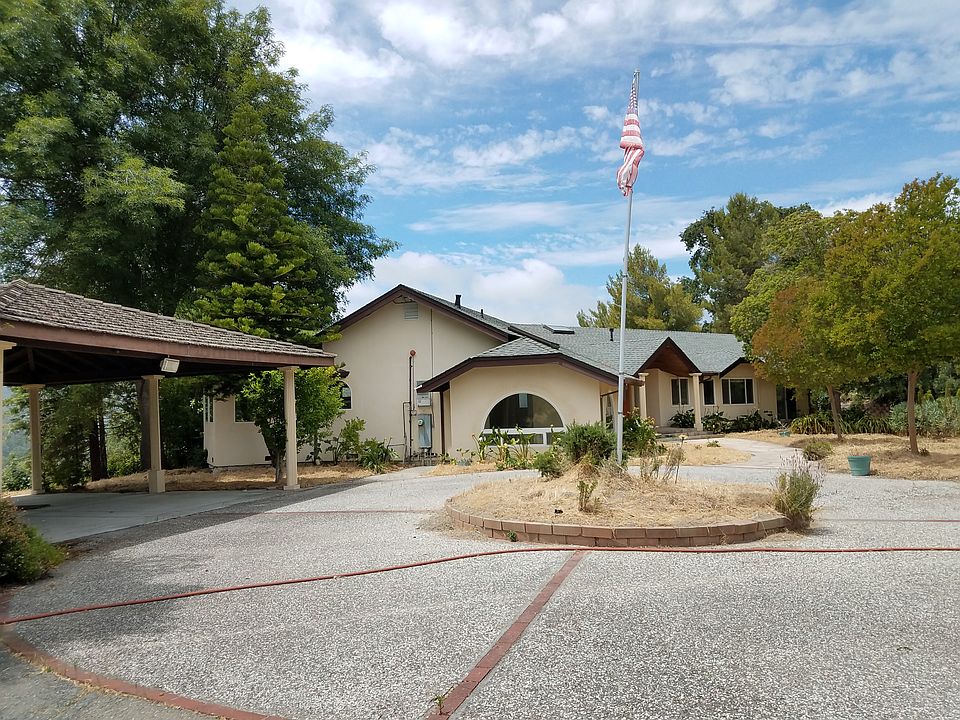 Front Drive w/ carport