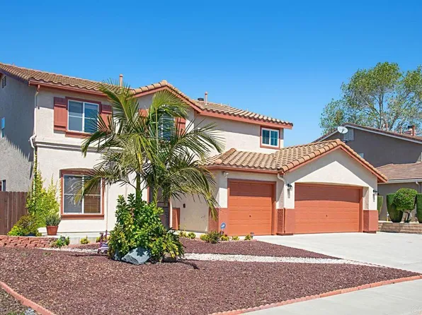 402 Shadow Tree Dr, Oceanside, CA 92058