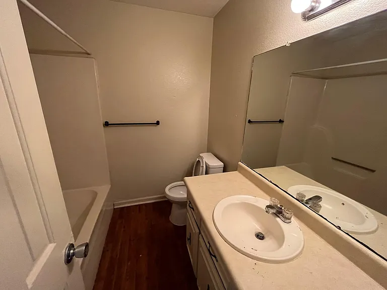 110 Lanier Dr #2 — Photo 3