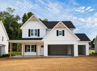 163 Michter St, Vass, NC 28394