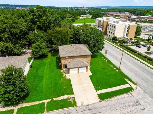 500-502 Pawnee St, Leavenworth, KS 66048
