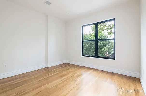 Rented by Halstead Real Estate | media 29