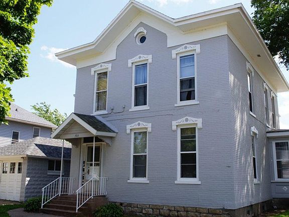 3rd image of 703 E Broadway St #4