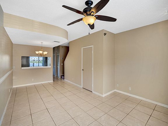 4th image of 3187 SW 50th Street #3187