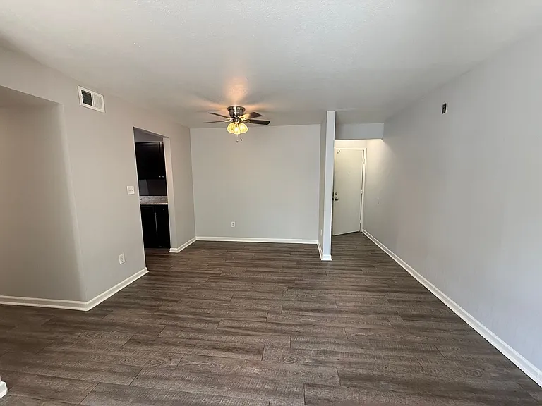Foxfire West Apartments — Photo 45