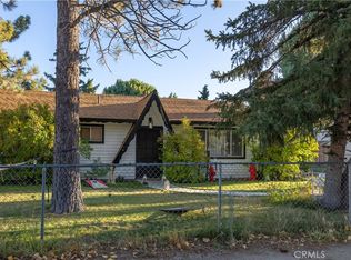 332 Grenfall Ln, Big Bear City, CA 92314