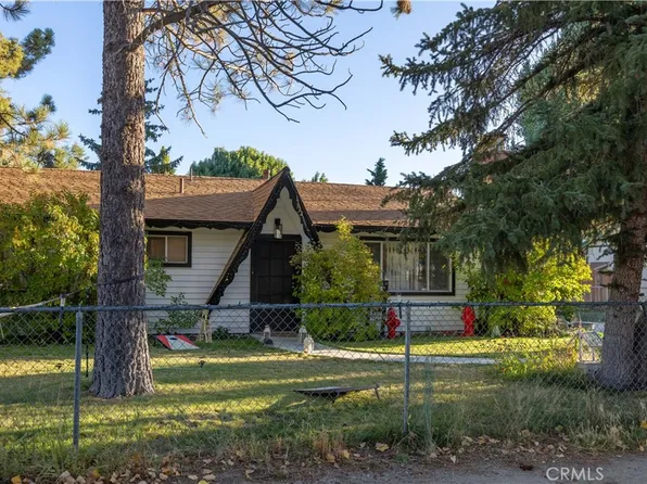 332 Grenfall Ln, Big Bear City, CA 92314