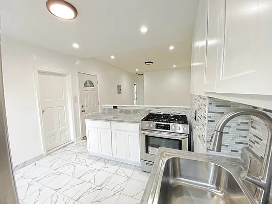 Rented by Corcoran | media 22