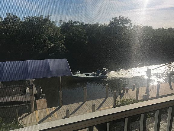 4th image of 4131 Galt Island Ave