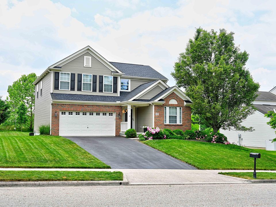 1st image of 2453 Crestview Woods Ct