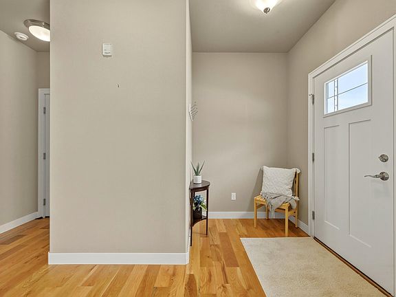 3rd image of 2041 Skyview West Dr