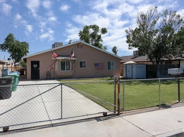 209 E Moneta Ave, Bakersfield, CA 93308